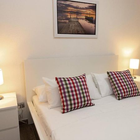 Modern Apartment With Pool And Wifi Playa Feñabe エクステリア 写真
