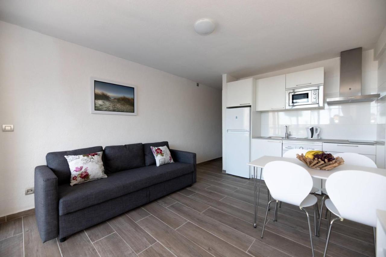 Modern Apartment With Pool And Wifi Playa Feñabe エクステリア 写真